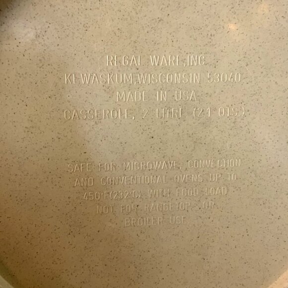 Vintage Regal Microwave Covered Casserole Dish 2L with Instruction Booklet - Picture 14 of 14